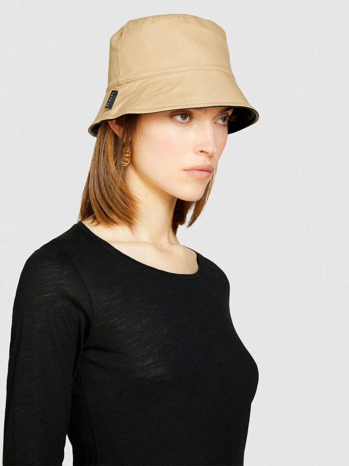 Reversible bucket hat - women's hats - Beige | Sisley image number 1